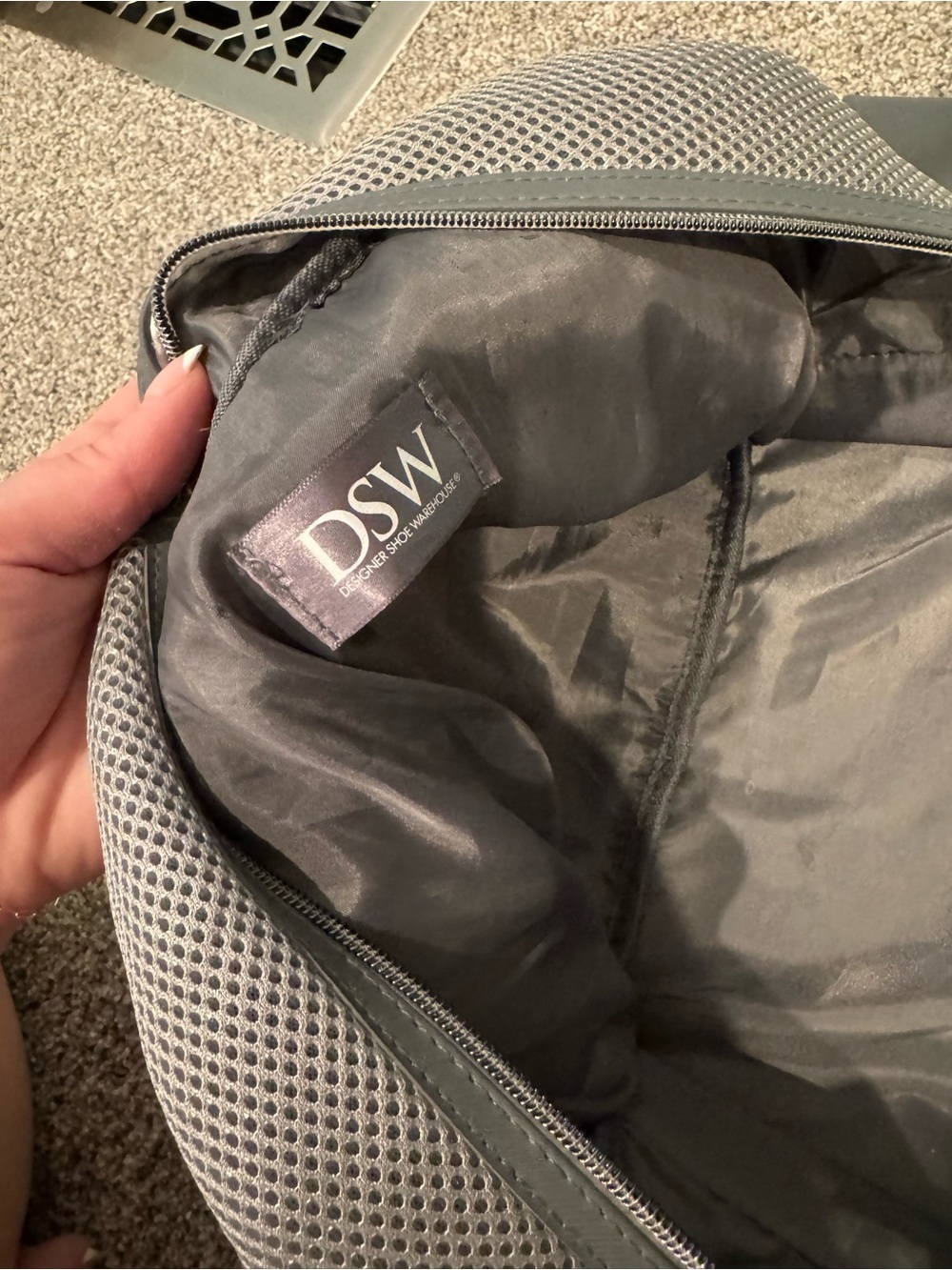 Mesh Weekender Duffel Bag - Picture 4 of 5